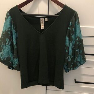 Dolan Women's Green and Blue Top